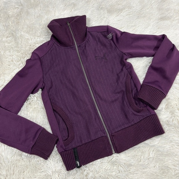 Puma woman’s purple pinstripe zip up high neck track style jacket size XS - Picture 10 of 10
